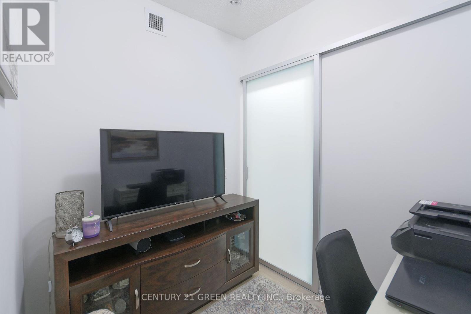 708 - 70 Annie Craig Drive, Toronto, Ontario  M8V 0G2 - Photo 30 - W12126661
