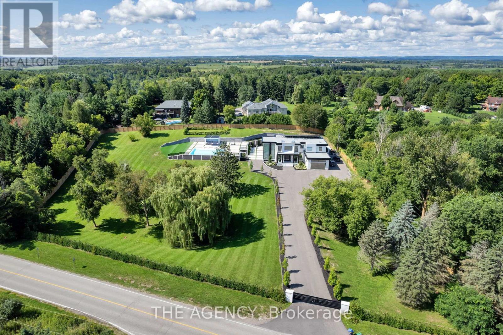 14248 Caledon King Townlin, Caledon, Ontario  L7E 3R3 - Photo 6 - W12126677