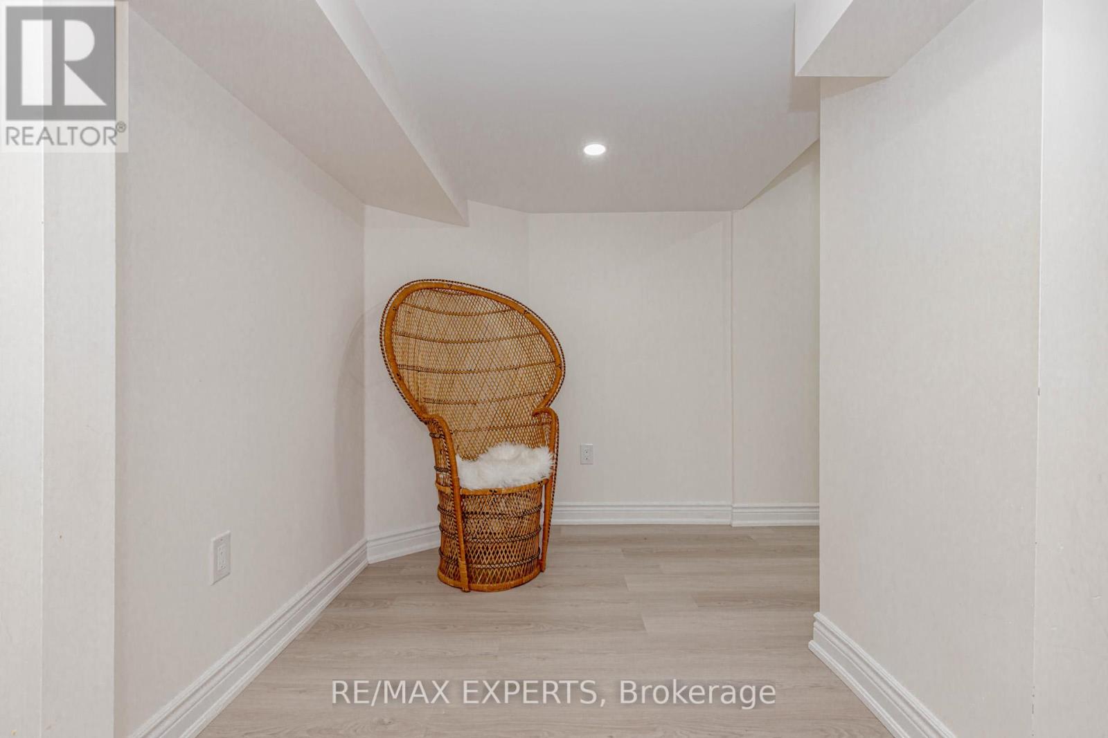 Bsmt - 587 Grant Way, Milton, Ontario  L9T 0W1 - Photo 11 - W12126732