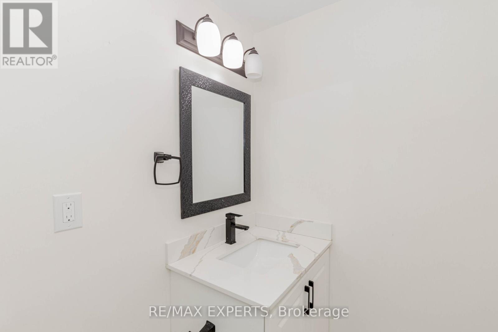 Bsmt - 587 Grant Way, Milton, Ontario  L9T 0W1 - Photo 27 - W12126732
