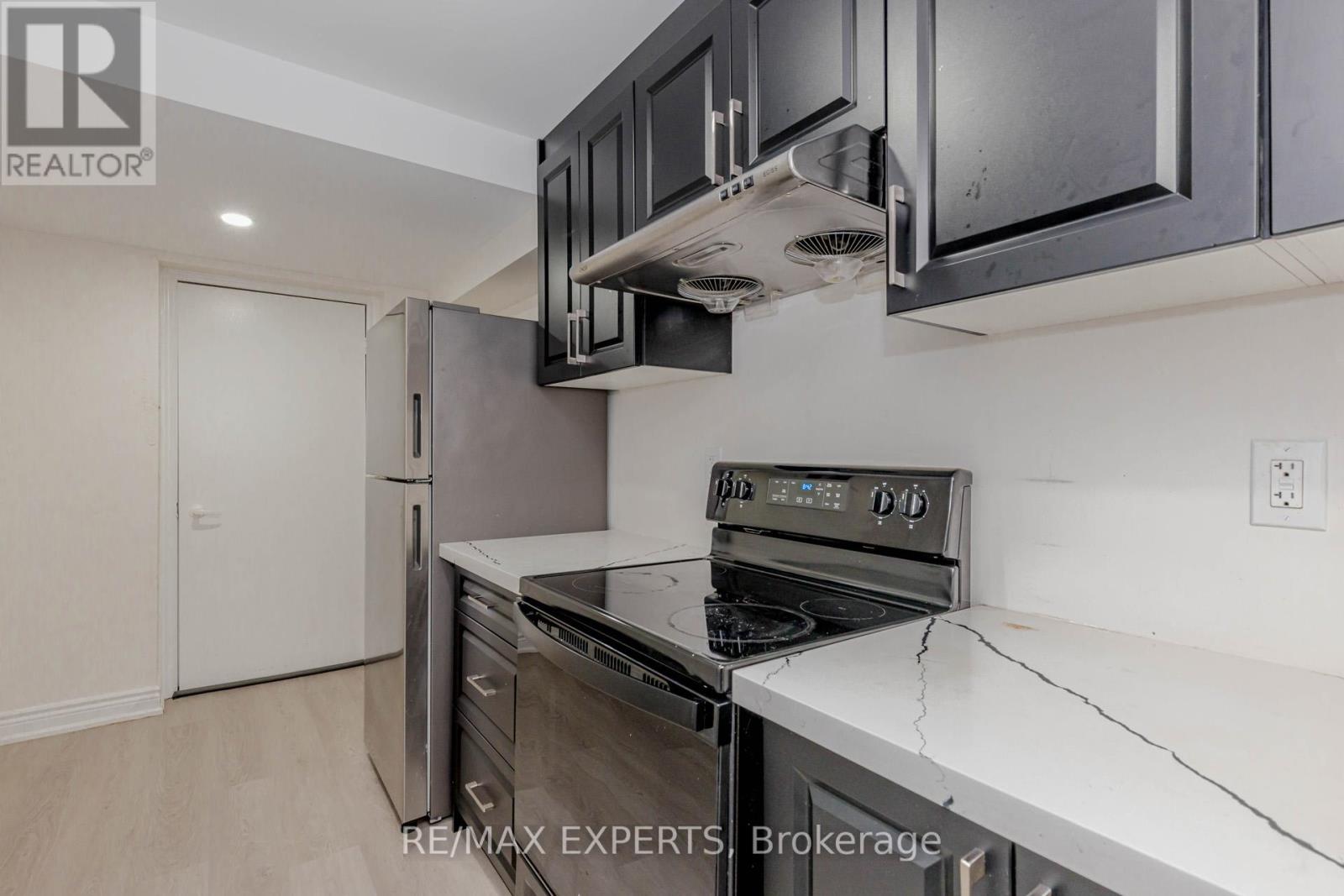 Bsmt - 587 Grant Way, Milton, Ontario  L9T 0W1 - Photo 8 - W12126732