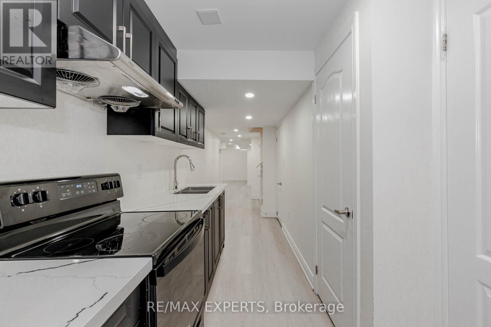 Bsmt - 587 Grant Way, Milton, Ontario  L9T 0W1 - Photo 9 - W12126732