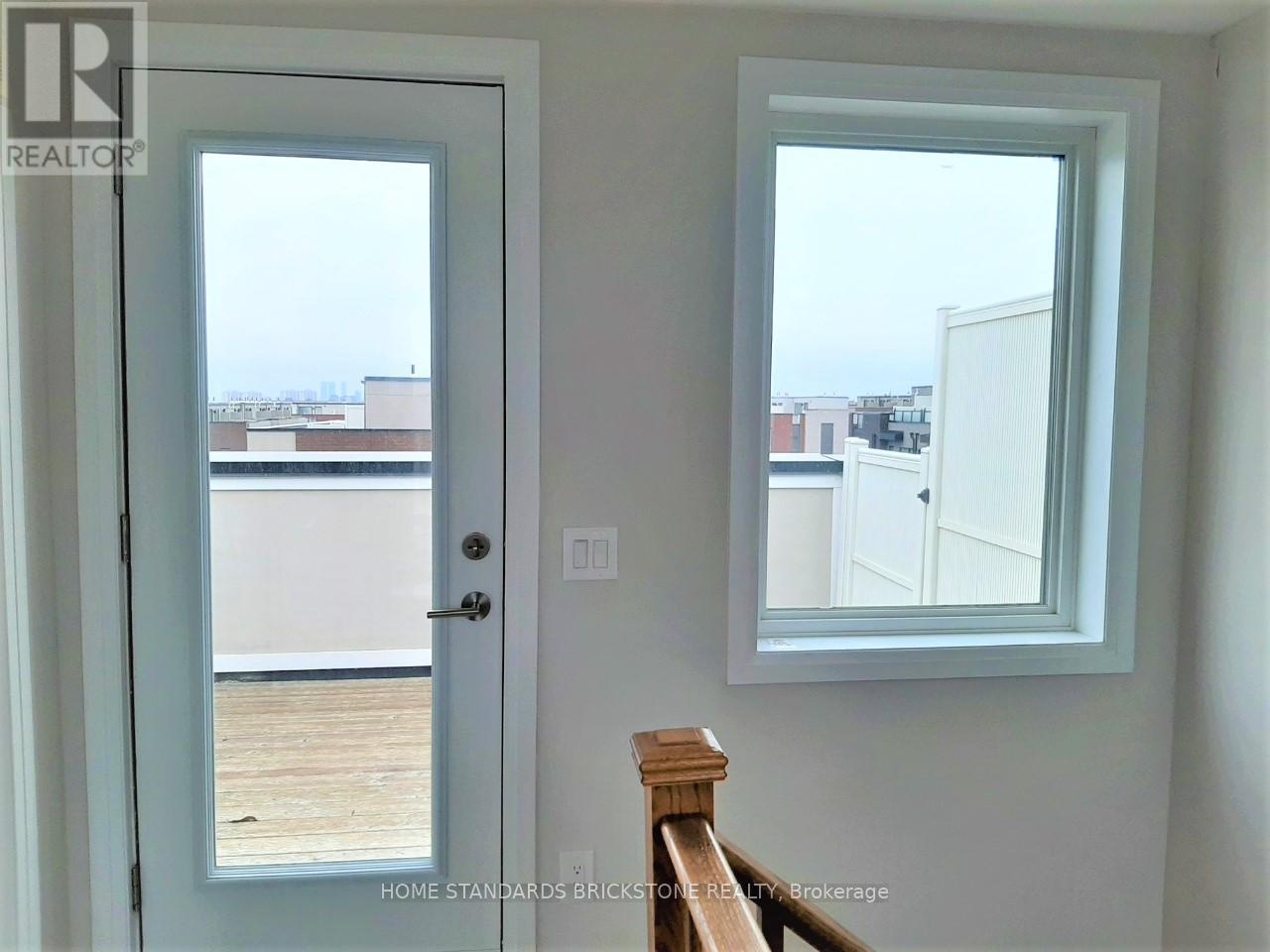 3 - 130 Frederick Tisdale Drive, Toronto, Ontario  M2K 0A8 - Photo 32 - W12126772