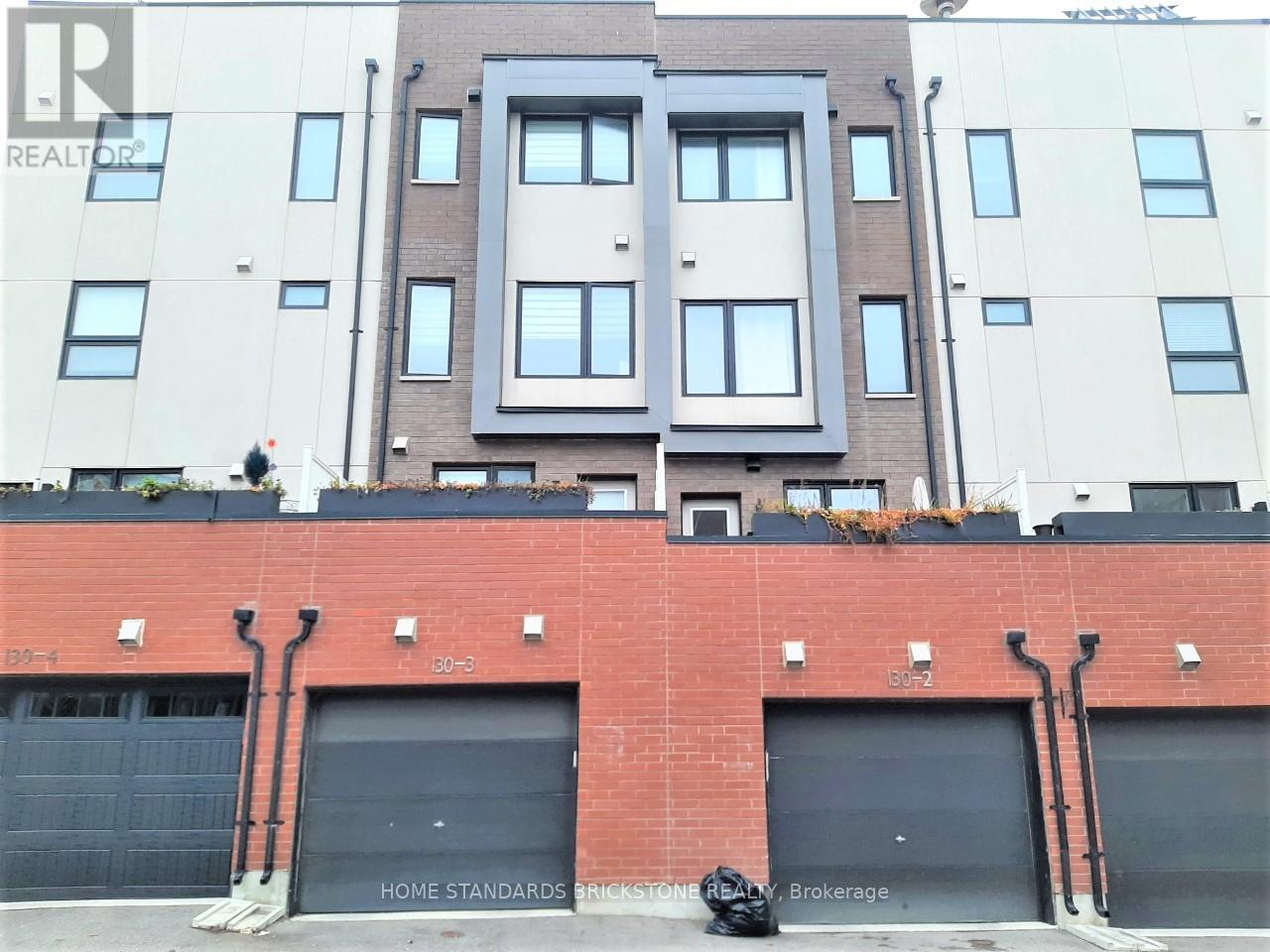 3 - 130 Frederick Tisdale Drive, Toronto, Ontario  M2K 0A8 - Photo 5 - W12126772