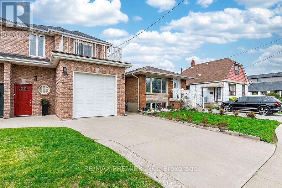 Property at 88A FOCH AVENUE image 2