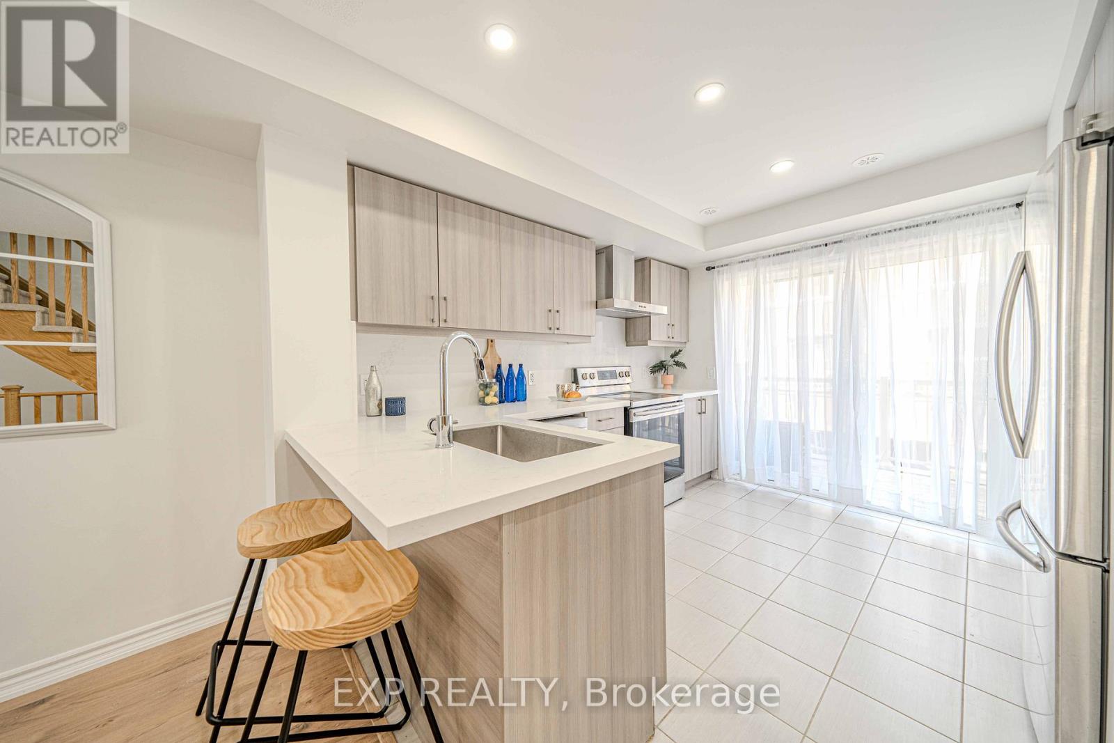 10 - 2500 Hill Rise Court, Oshawa, Ontario  L1L 0M6 - Photo 13 - E12122756