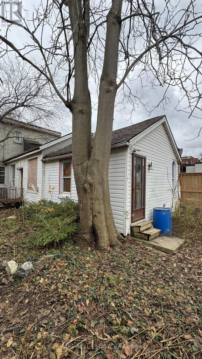 778-780 Dundas Street S, London East, Ontario  N5W 2Z7 - Photo 11 - X12057111
