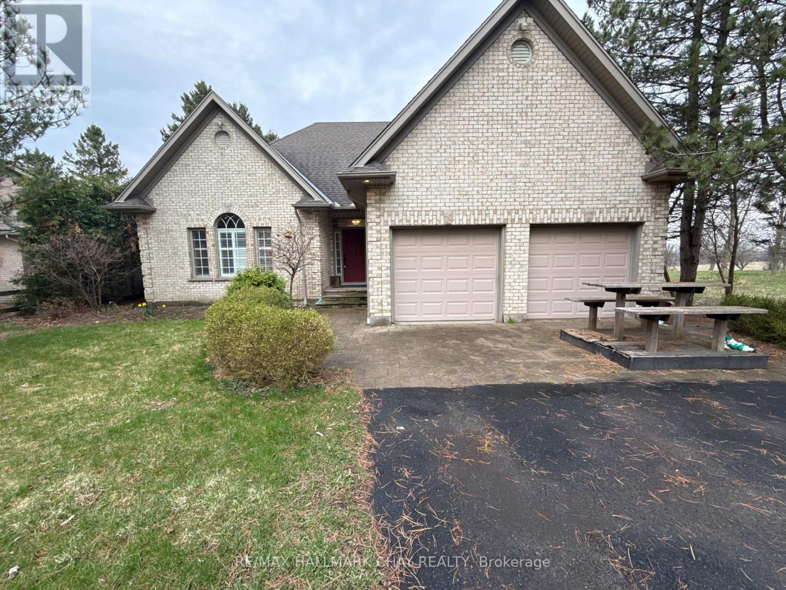 Property at 1401 WESTDEL BOURNE image 4