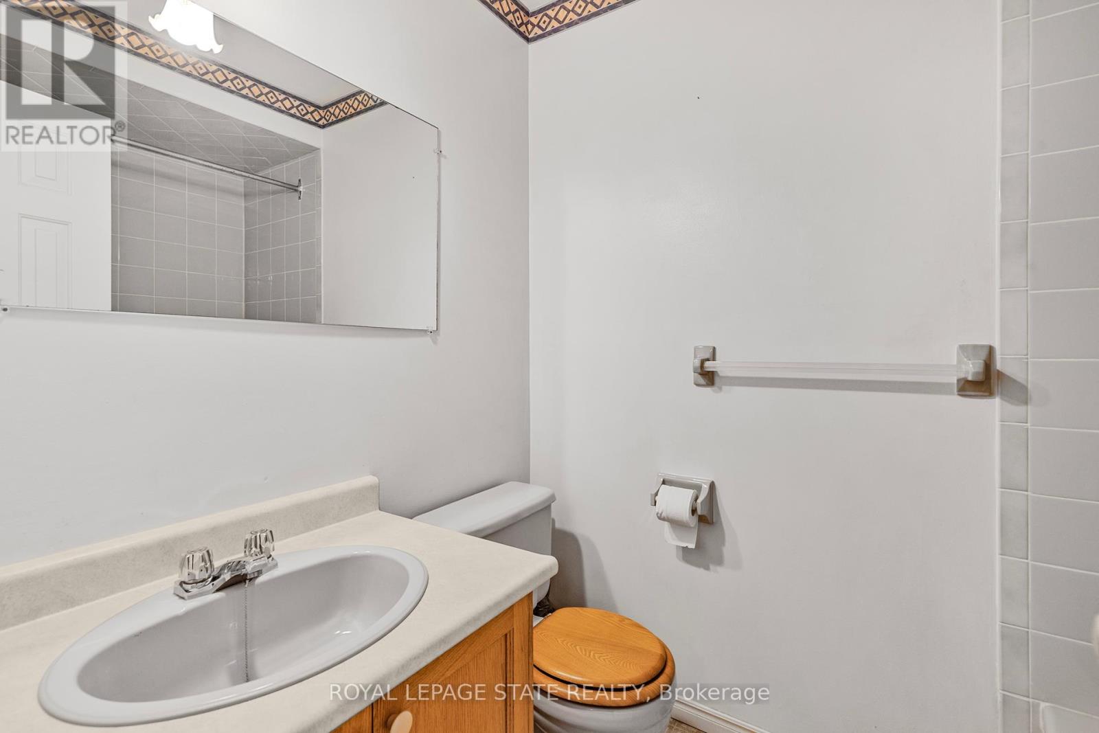 21 - 618 Barton Street, Hamilton, Ontario  L8E 4X3 - Photo 23 - X12126630