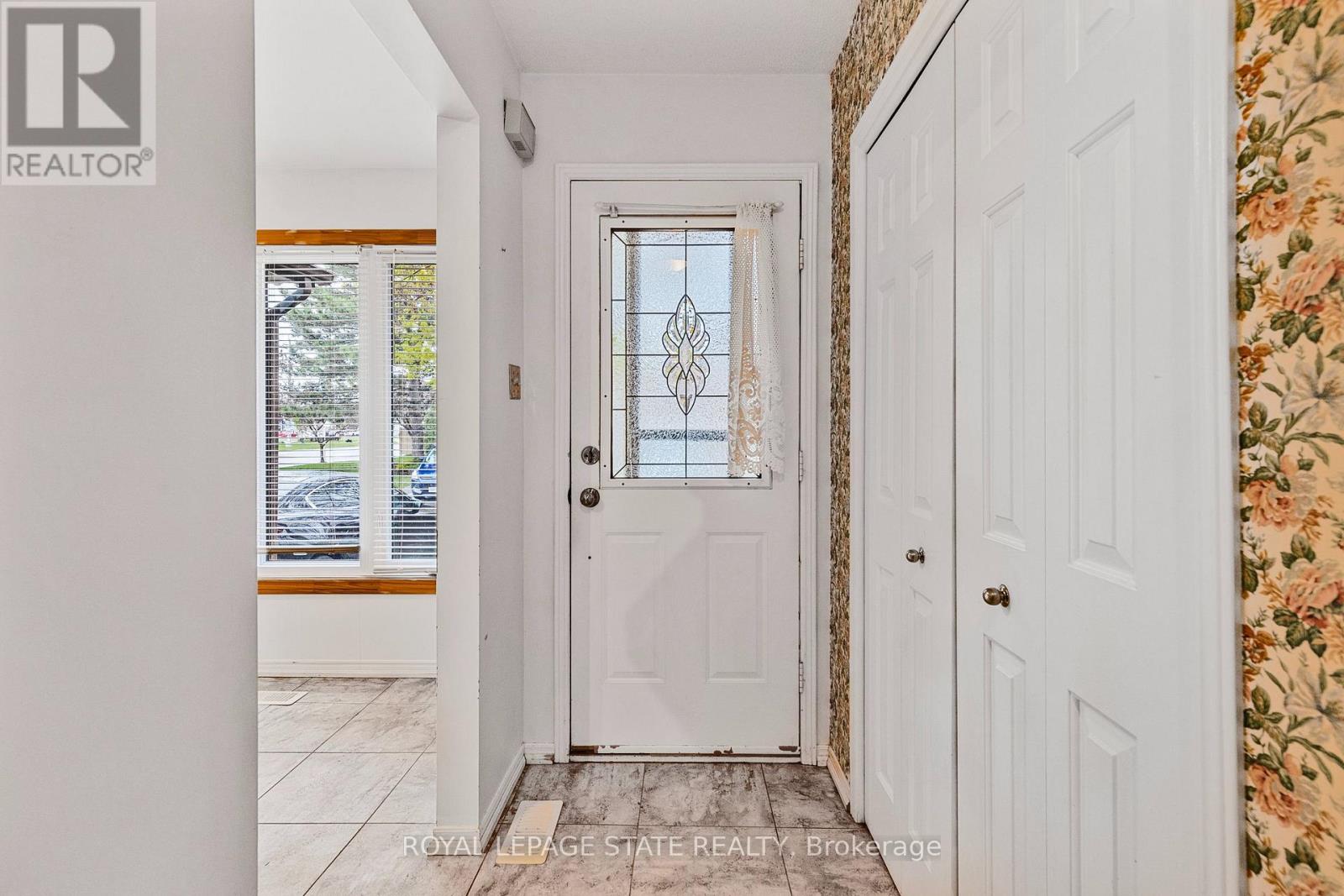 21 - 618 Barton Street, Hamilton, Ontario  L8E 4X3 - Photo 5 - X12126630