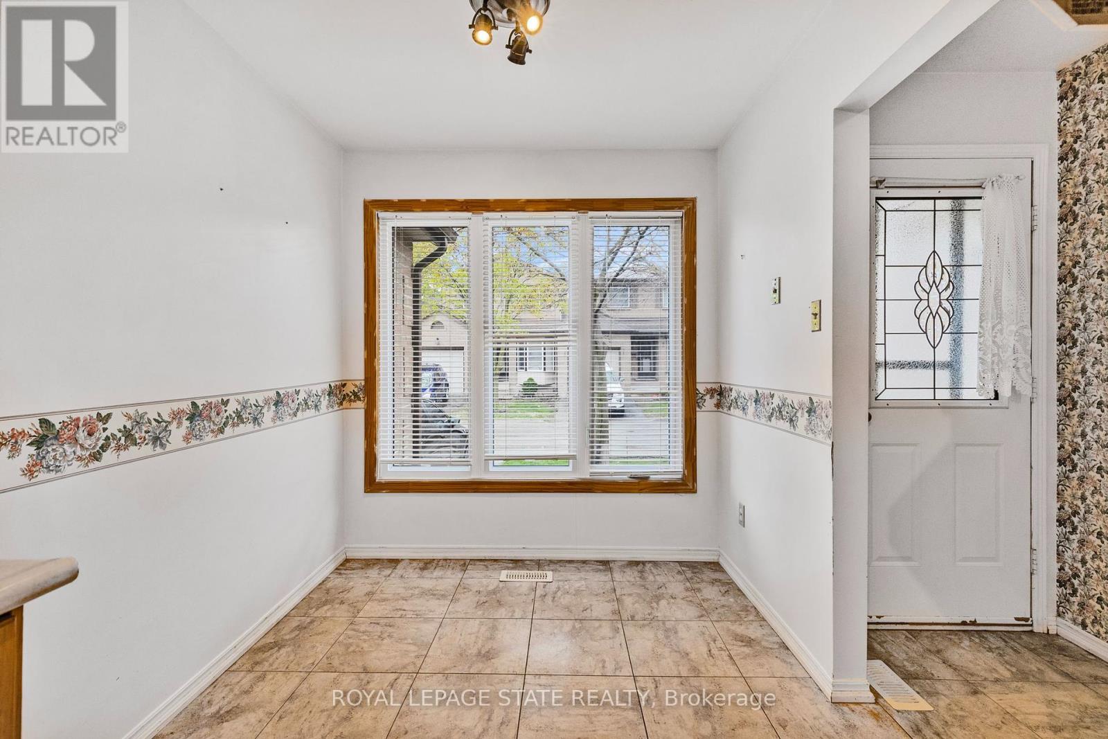 21 - 618 Barton Street, Hamilton, Ontario  L8E 4X3 - Photo 7 - X12126630