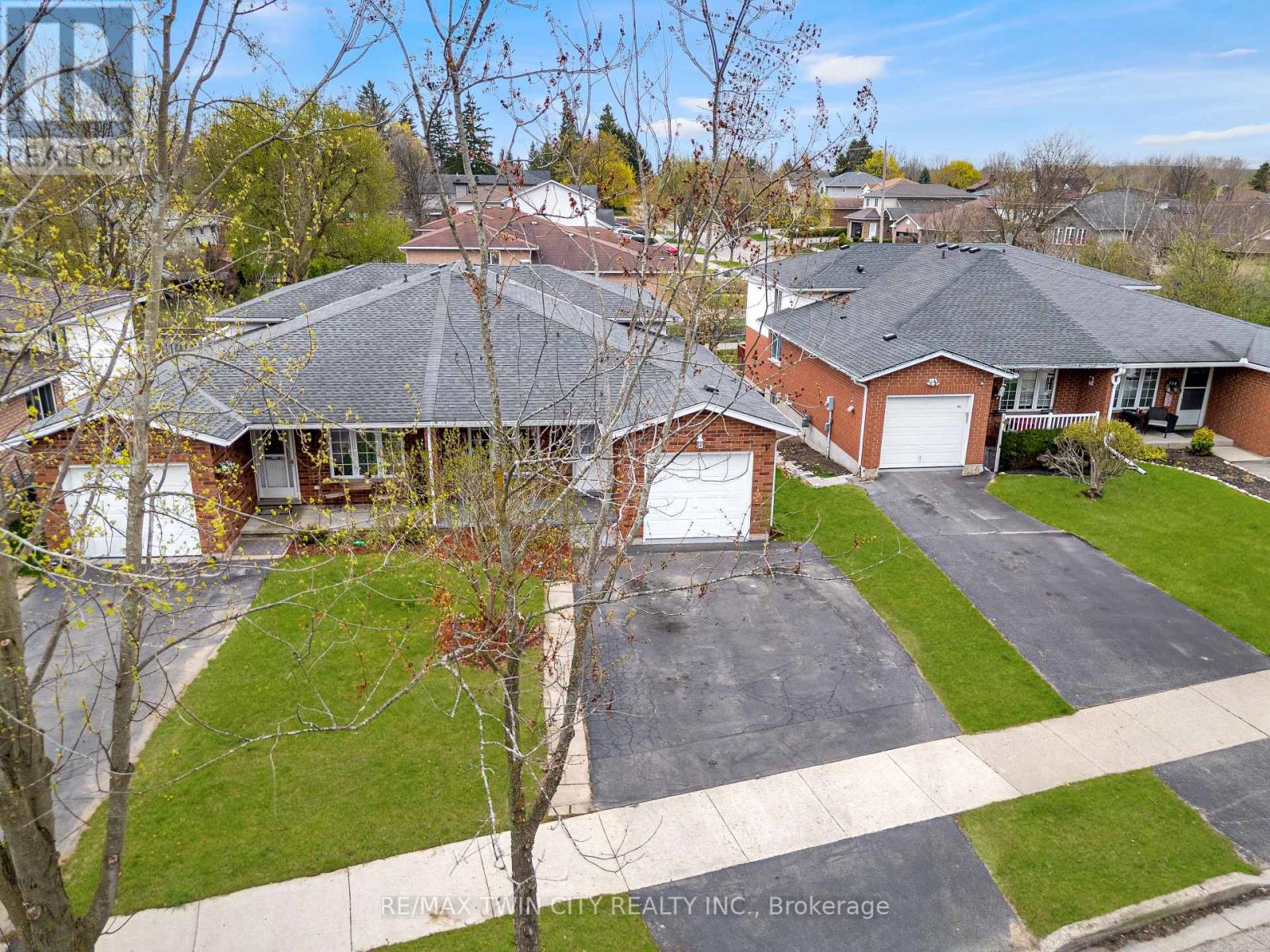 580 Old Huron Place, Kitchener, Ontario  N2R 1L8 - Photo 38 - X12126660
