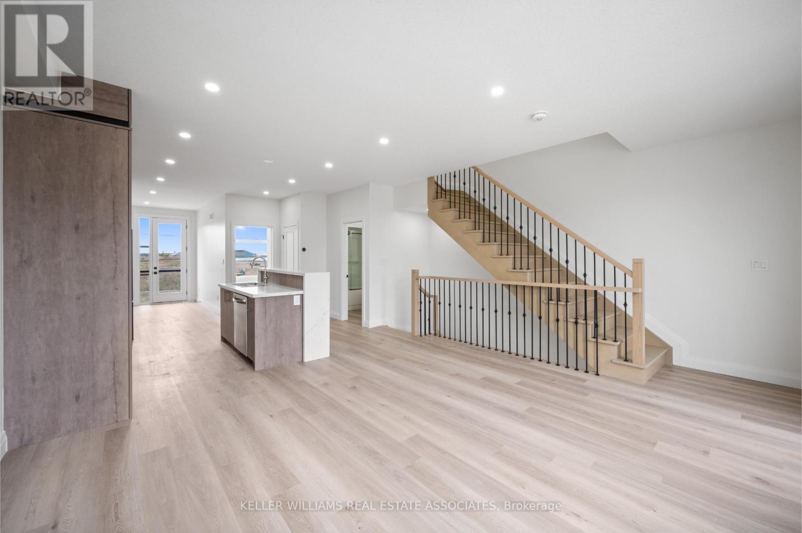 33 - 73 Warren Trail, Welland, Ontario  L3B 0N8 - Photo 8 - X12126766