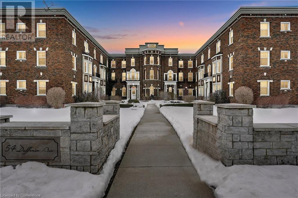 54 DUFFERIN Avenue Unit# 12, Brantford, Ontario