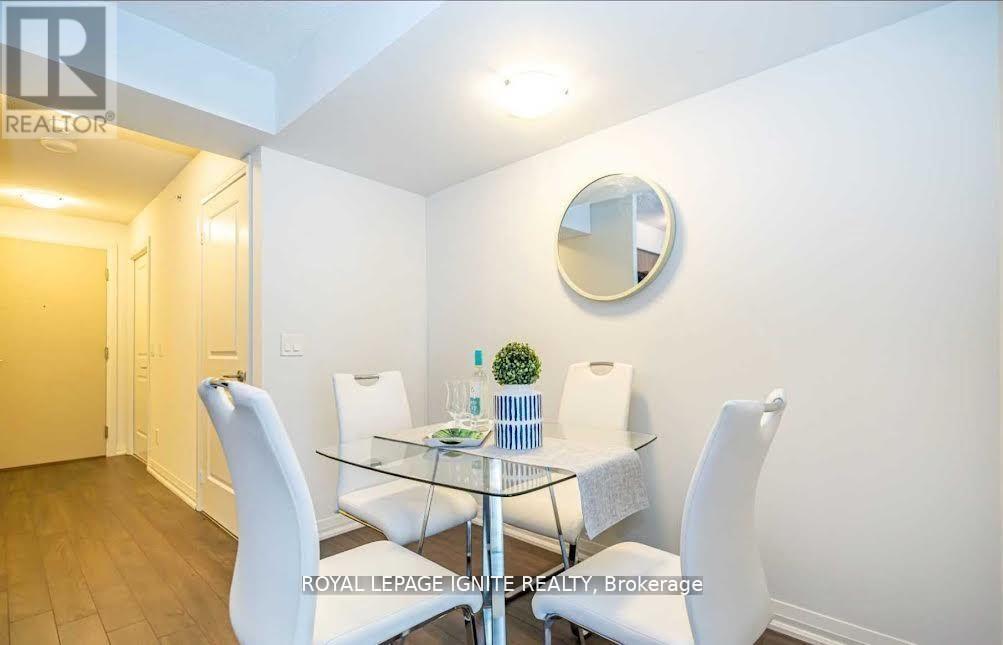 #1408 - 30 Meadowglen Place, Toronto, Ontario  M1G 0A6 - Photo 9 - E12105123