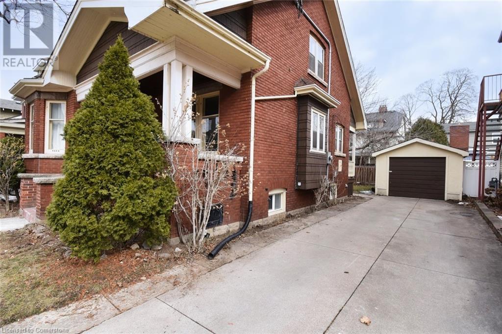 Property at 129 EASTBOURNE Avenue image 2