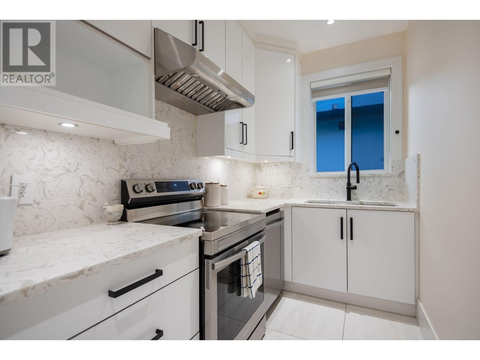 4365 48b Street, Delta, British Columbia  V4K 2R5 - Photo 18 - R2998705