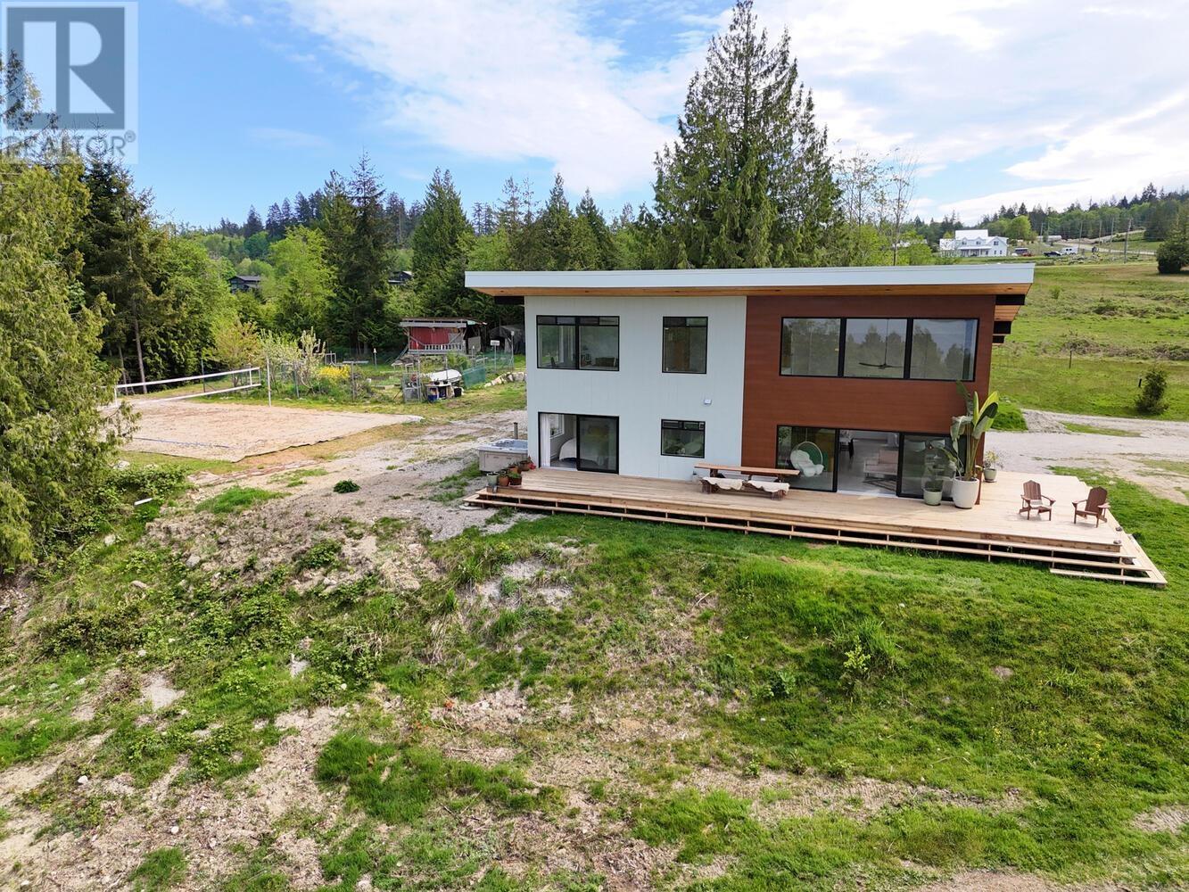 6400 Crowston Road, Sechelt, British Columbia  V7Z 0L1 - Photo 38 - R2998709
