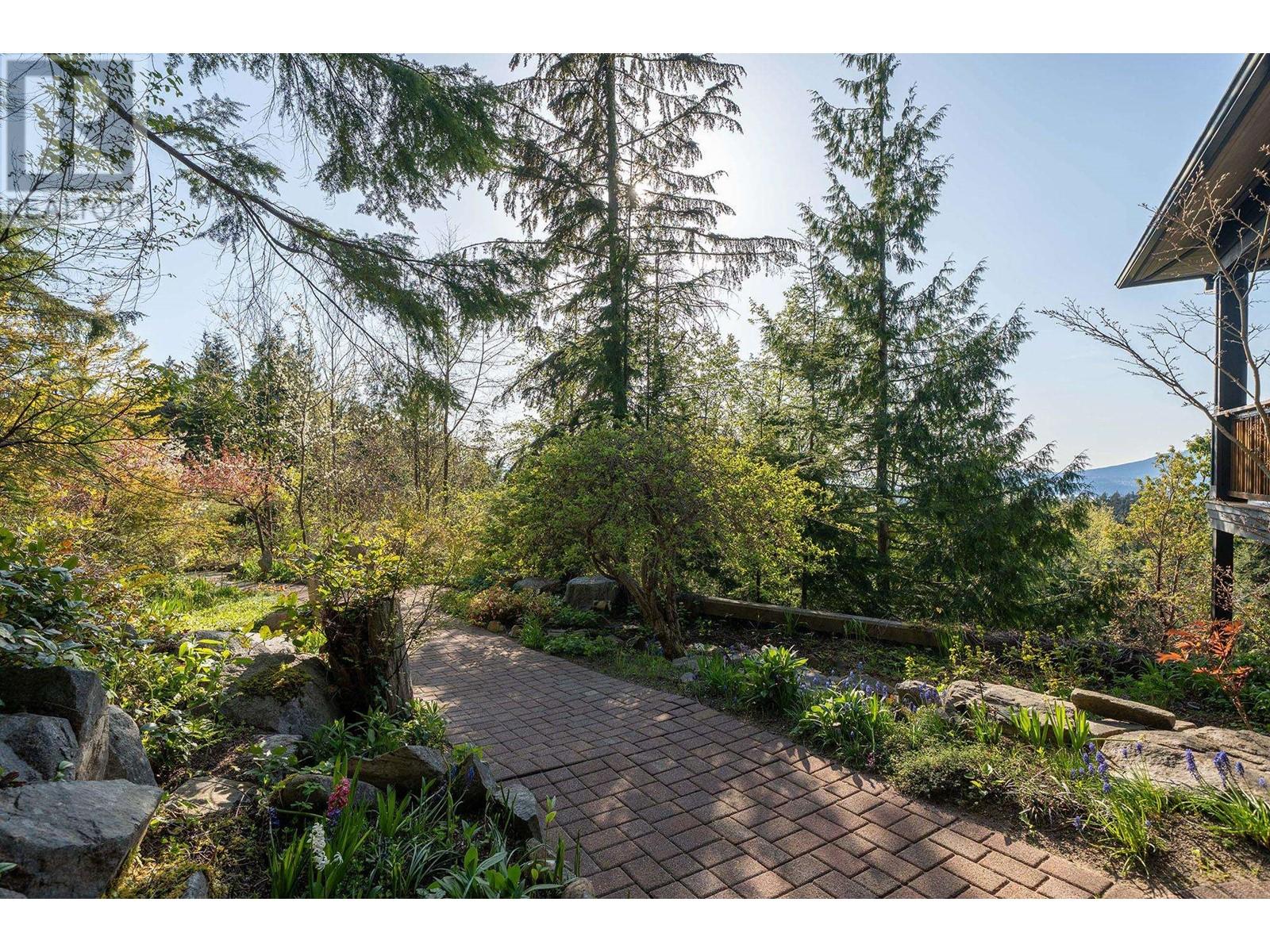 1335 Adams Road, Bowen Island, British Columbia  V0N 1G2 - Photo 31 - R2998733
