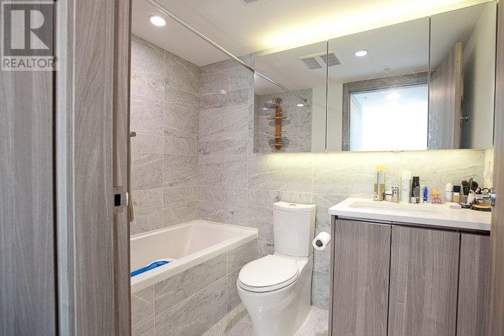 815 455 Sw Marine Drive, Vancouver, British Columbia  V7C 2X5 - Photo 7 - R2998722