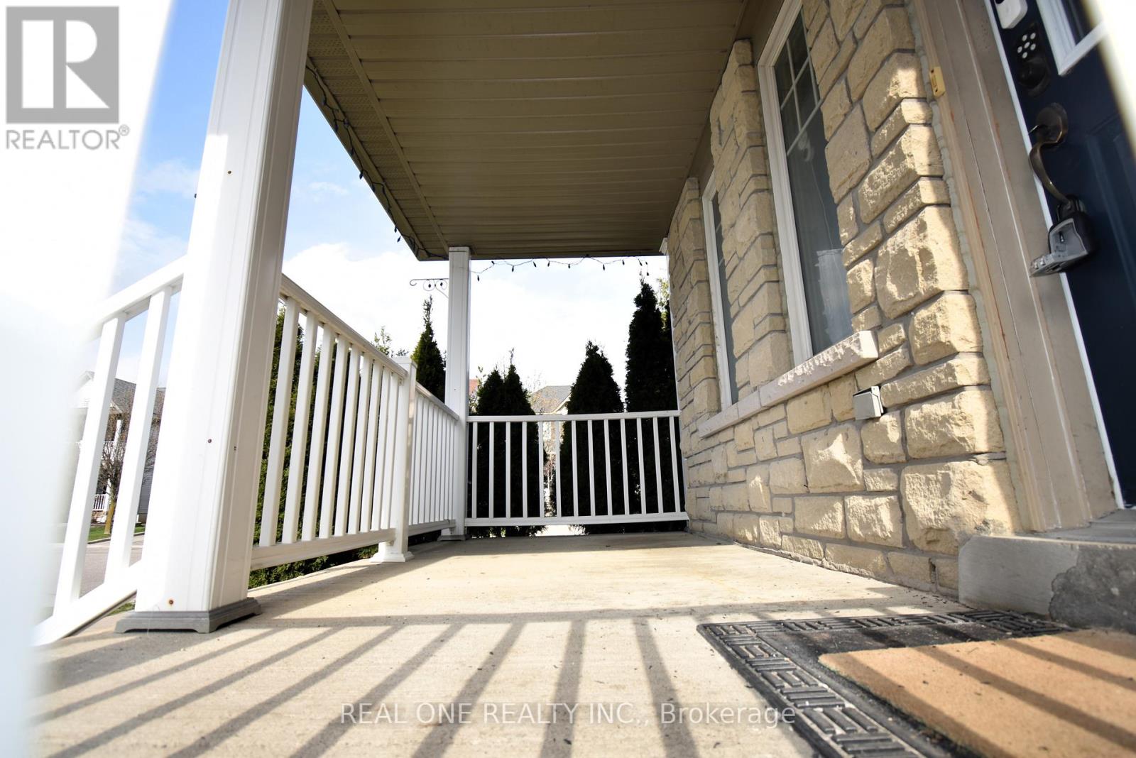 Property at 7 SETTLER'S COURT image 3