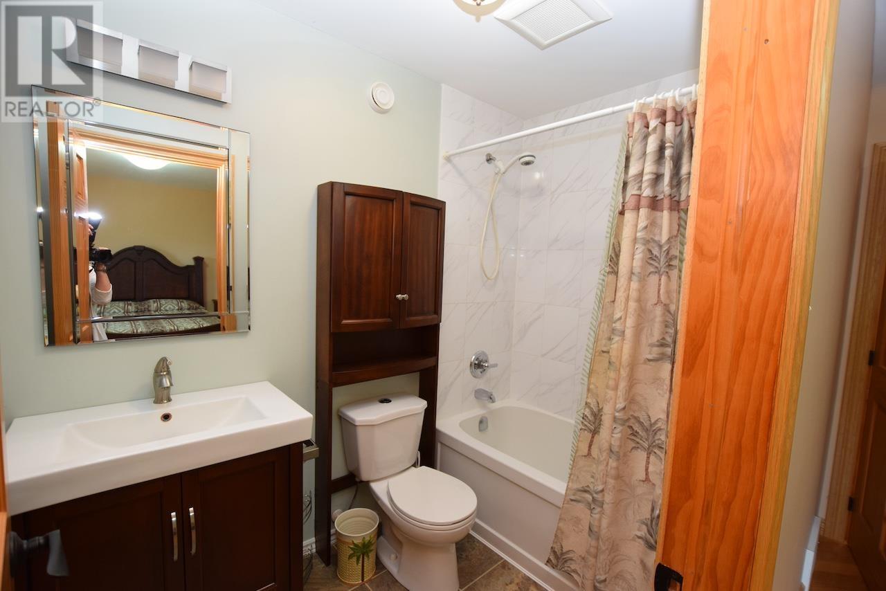 539 Leisure Bay Rd, Blind River, Ontario  P0R 1B0 - Photo 18 - SM250963