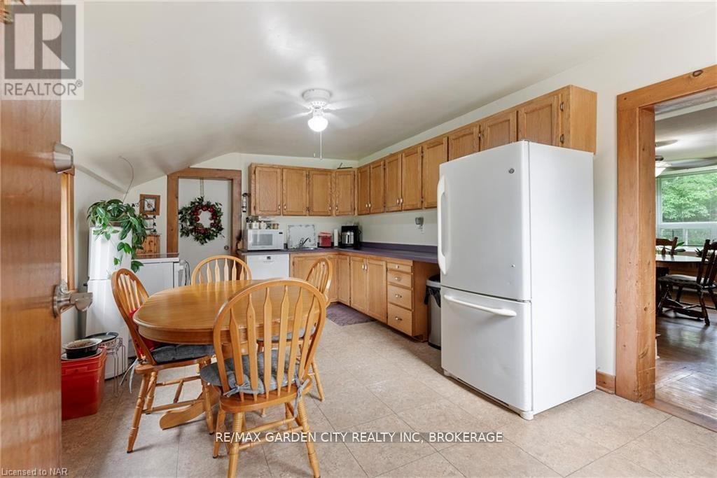 5400 North Service Road, Lincoln, Ontario  L0R 1B3 - Photo 7 - X12126841