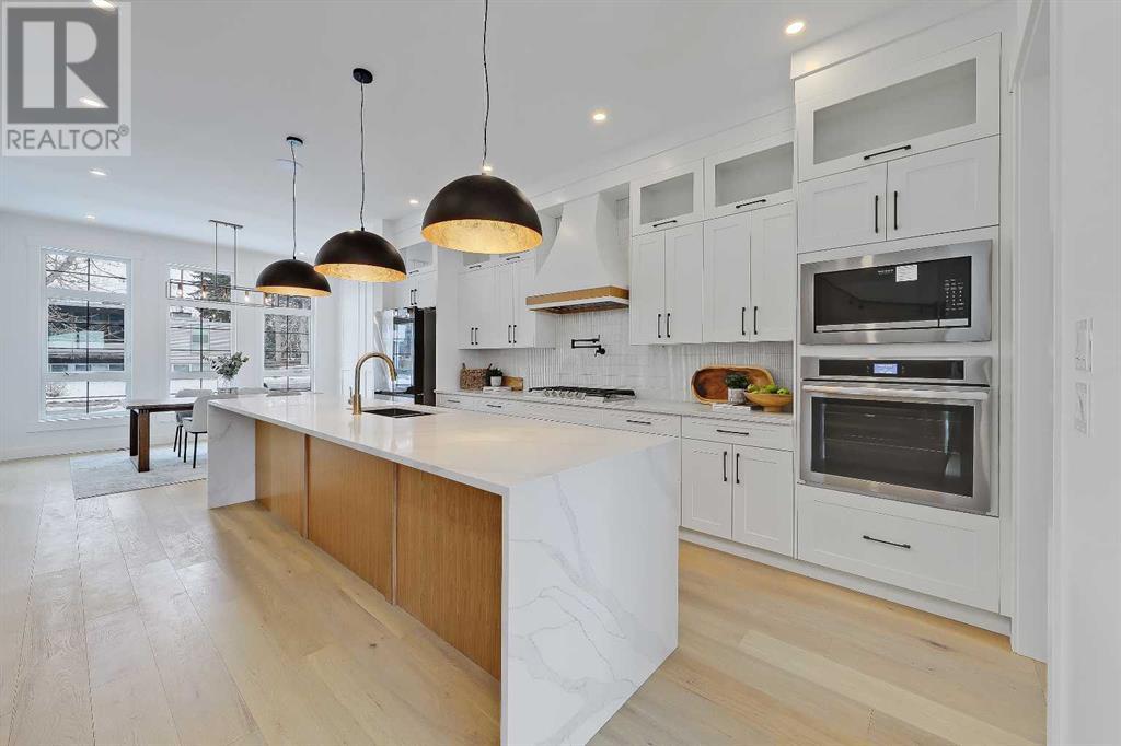 Property at 3108 43 Street SW image 5