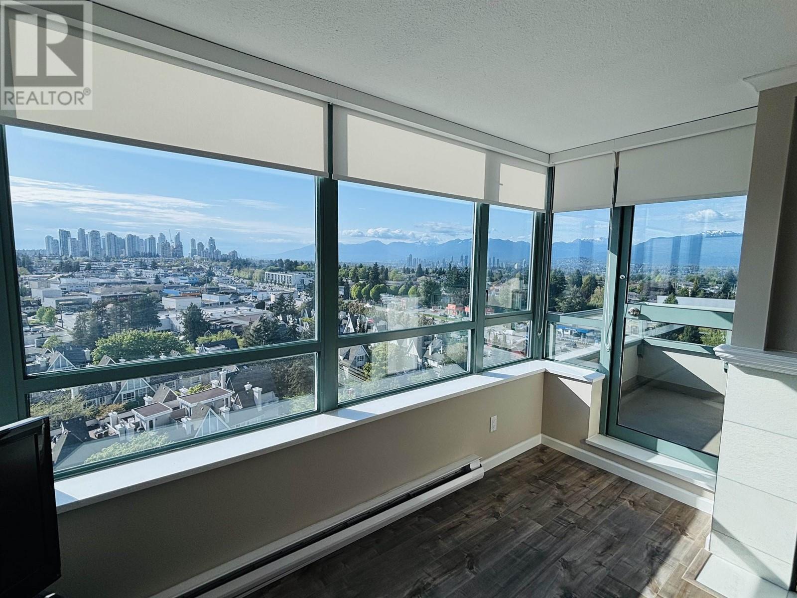 1402 6622 Southoaks Crescent, Burnaby, British Columbia  V5E 4K2 - Photo 6 - R2998554
