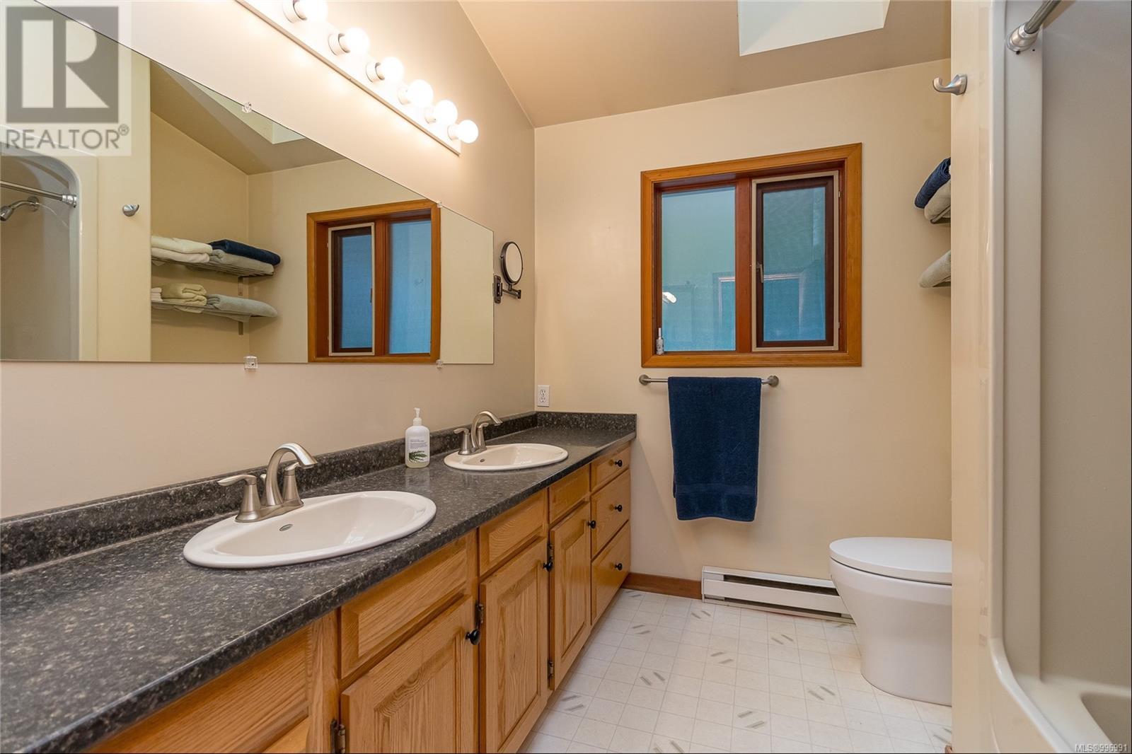 10662 Alder Cres, Youbou, British Columbia  V0R 3E0 - Photo 29 - 996991