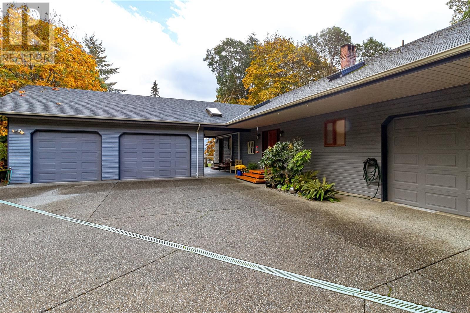 10662 Alder Cres, Youbou, British Columbia  V0R 3E0 - Photo 5 - 996991