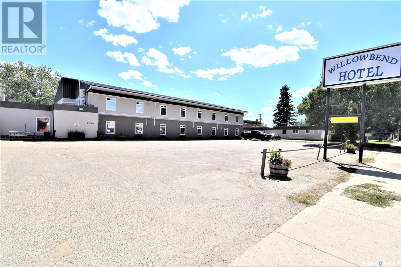 108 Maple STREET, Maple Creek, Saskatchewan