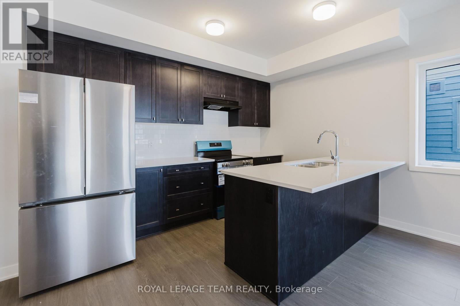822 Parnian Private, Ottawa, Ontario  K2J 7K6 - Photo 10 - X12126812