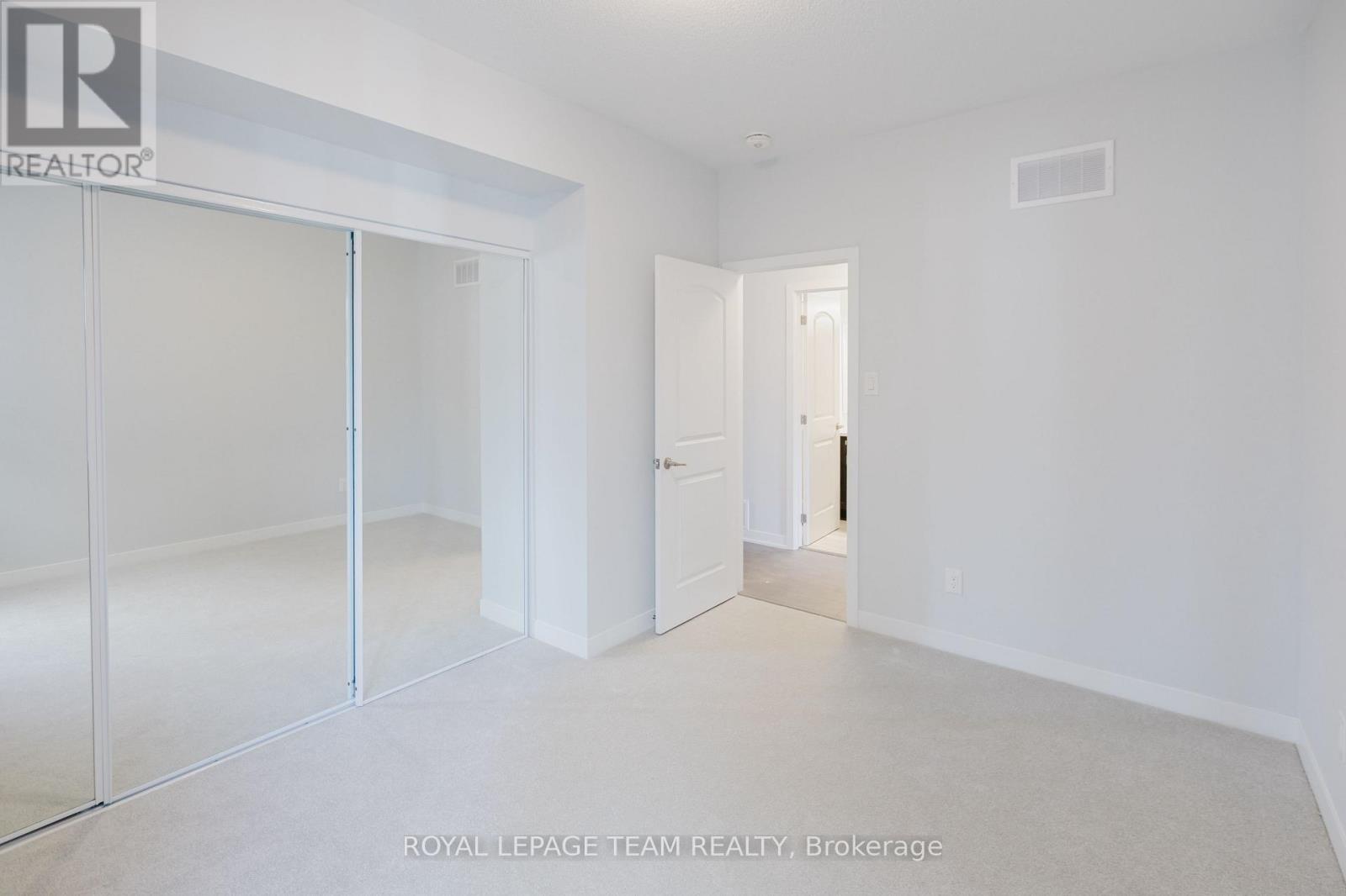 822 Parnian Private, Ottawa, Ontario  K2J 7K6 - Photo 15 - X12126812