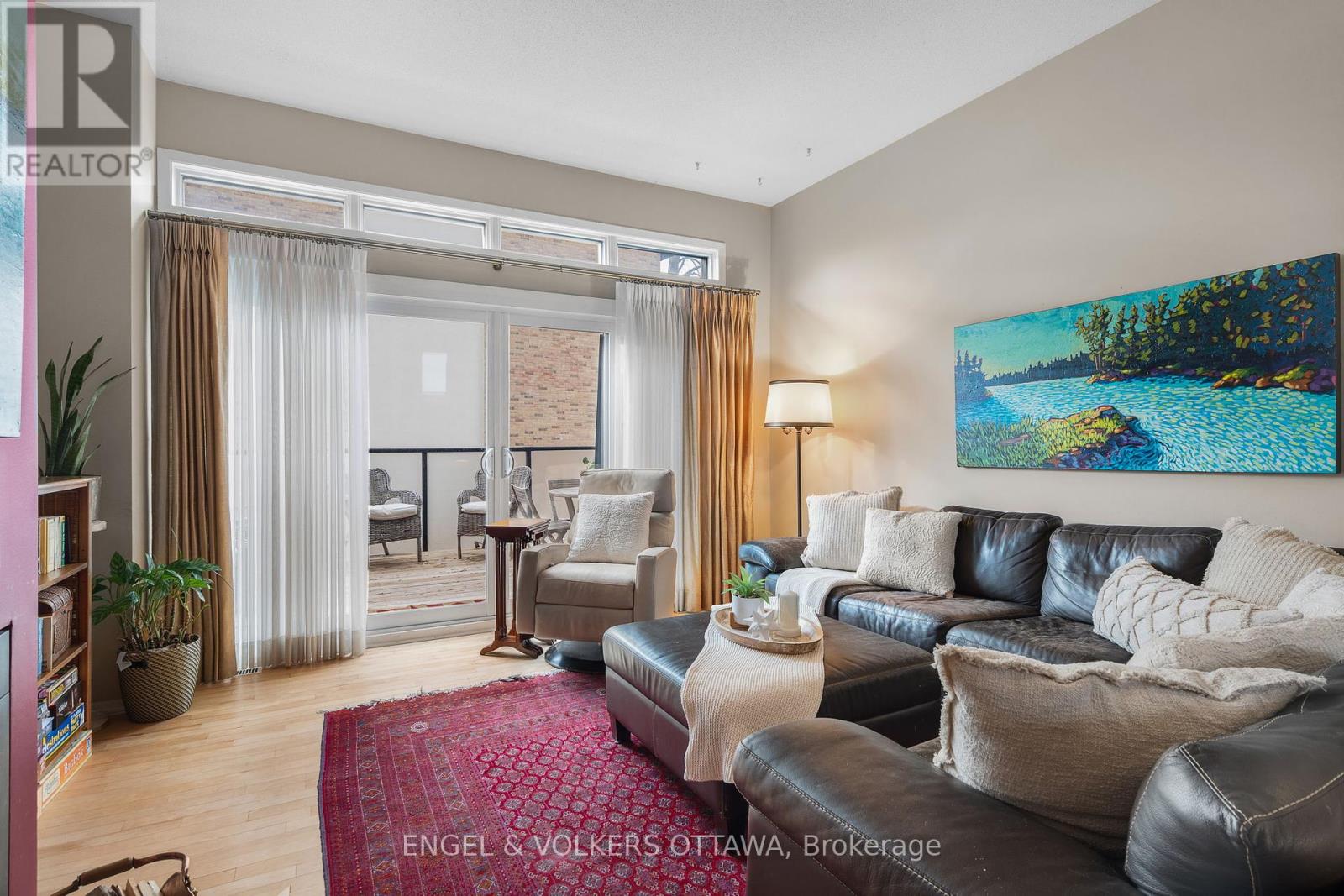 6 - 575 Old St Patrick Street, Ottawa, Ontario  K1N 9H5 - Photo 13 - X12126852