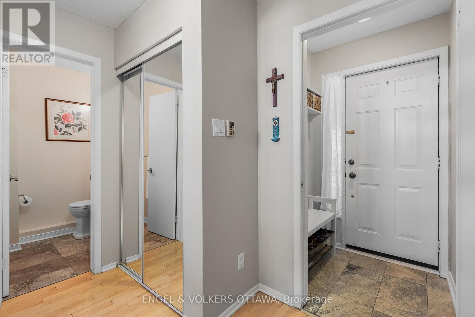 Property at 6 - 575 OLD ST PATRICK STREET image 2
