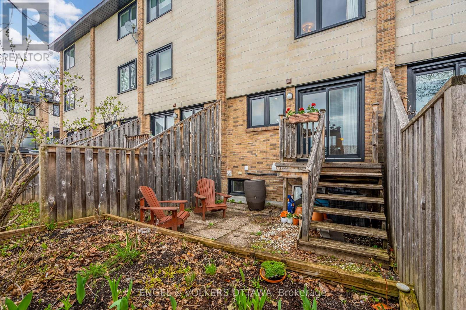 6 - 575 Old St Patrick Street, Ottawa, Ontario  K1N 9H5 - Photo 29 - X12126852