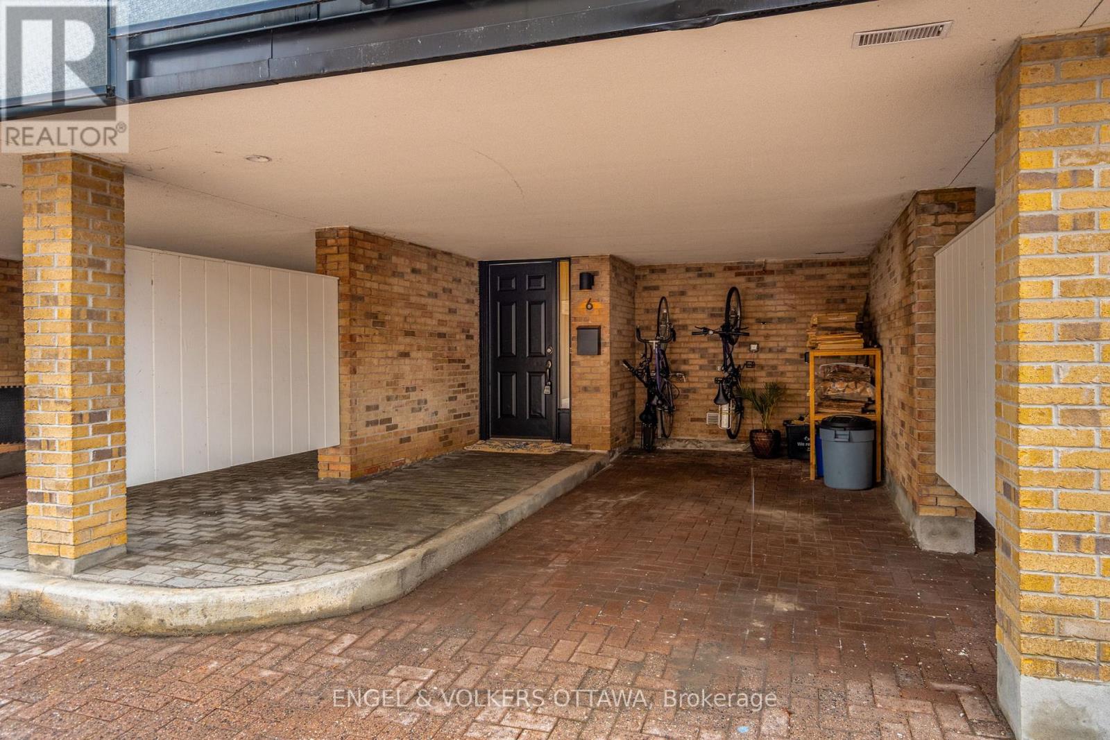 6 - 575 Old St Patrick Street, Ottawa, Ontario  K1N 9H5 - Photo 32 - X12126852