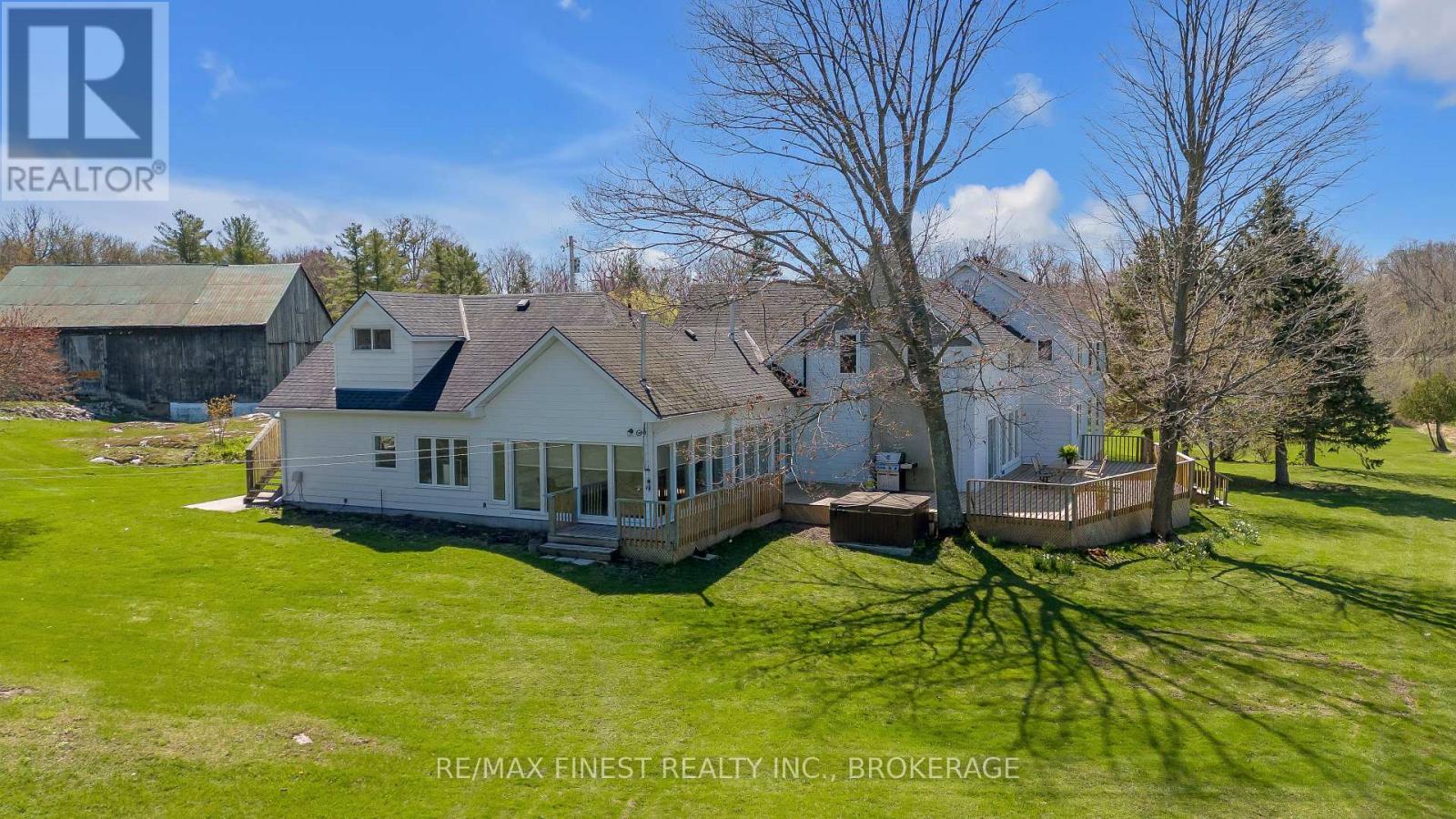 5002 Highway 2, Front Of Leeds & Seeleys Bay, Ontario  K7G 2V6 - Photo 42 - X12119537
