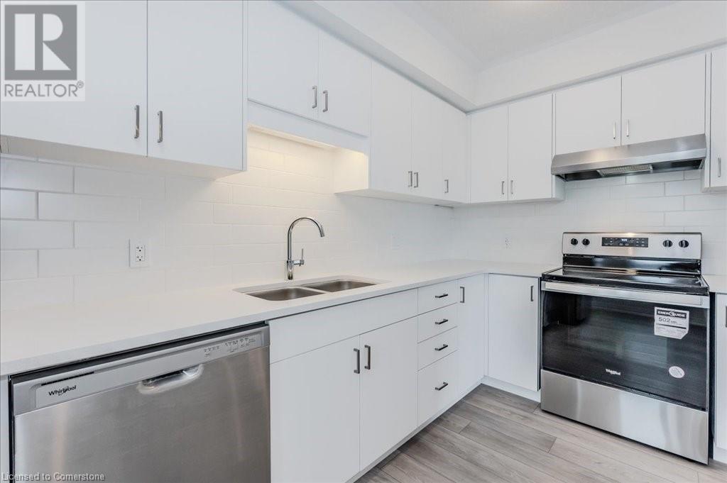 2 Reverie Way, Kitchener, Ontario  N2E 0K5 - Photo 6 - 40717692