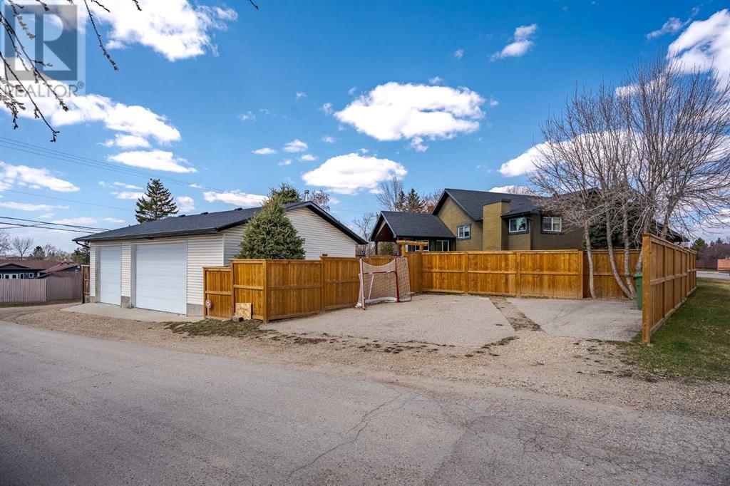 24 Jensen Crescent, Airdrie, Alberta  T4B 1P3 - Photo 48 - A2213459