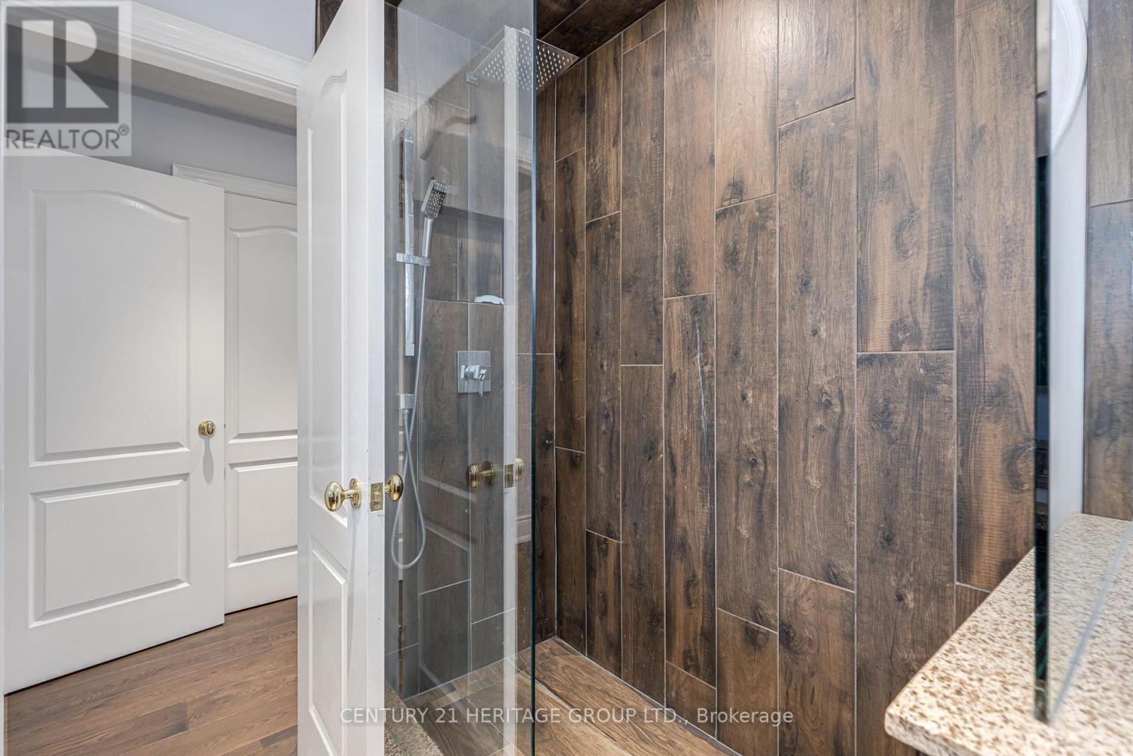 673 Chaleur Place, Newmarket, Ontario  L3X 1L6 - Photo 15 - N12126730