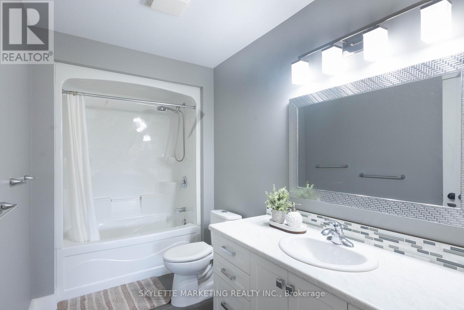 536 Juliana Drive, Strathroy-Caradoc, Ontario  N0L 1W0 - Photo 33 - X10413050