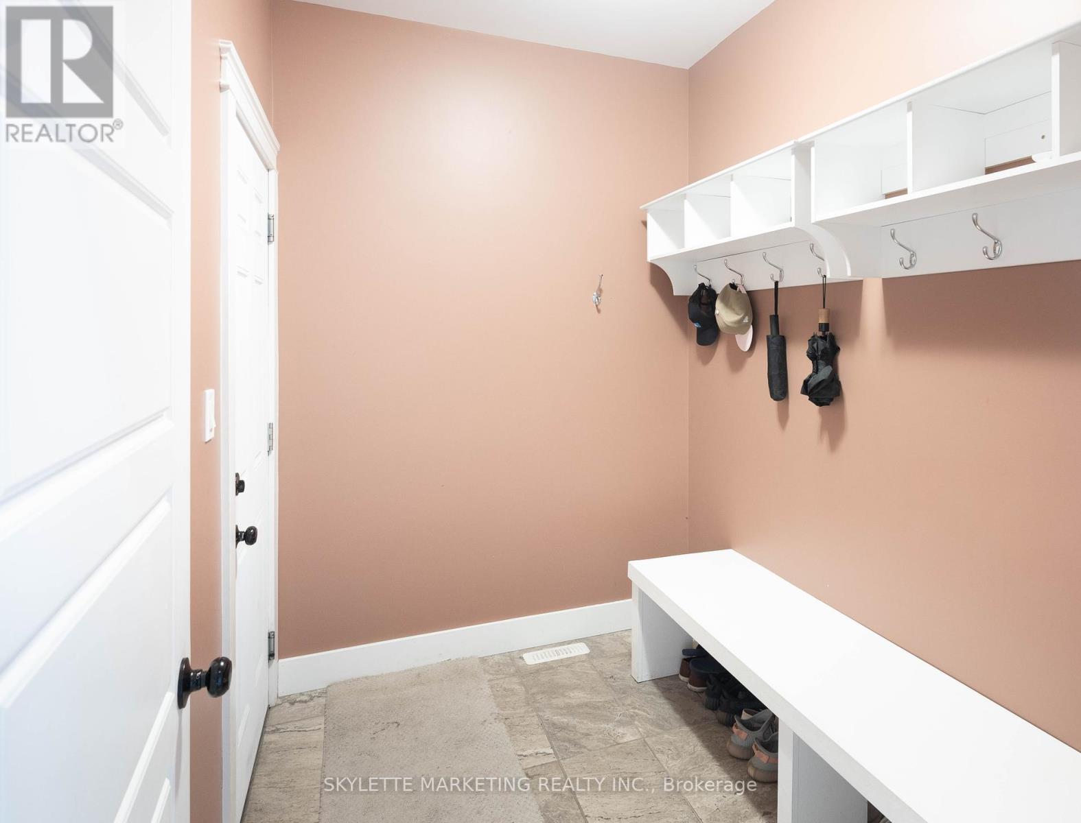 536 Juliana Drive, Strathroy-Caradoc, Ontario  N0L 1W0 - Photo 40 - X10413050