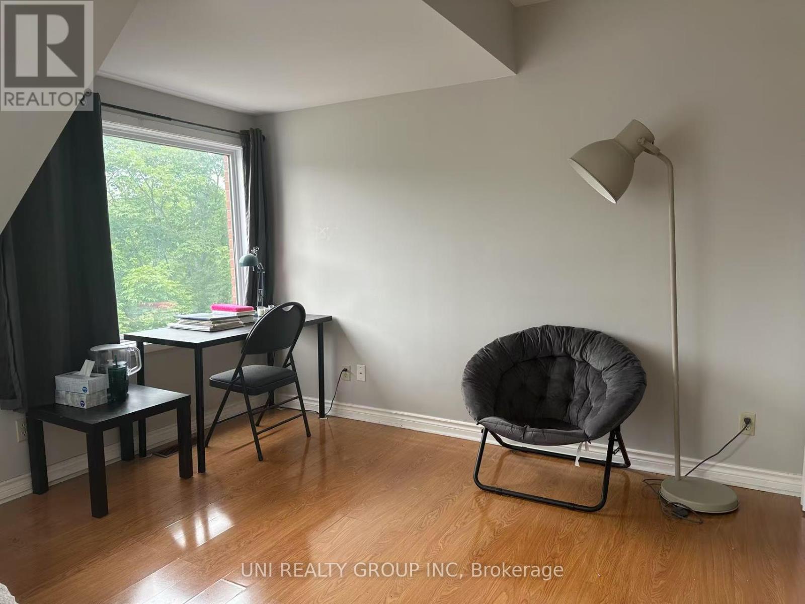 68 Greenfield Avenue, Ottawa, Ontario  K1S 0X7 - Photo 9 - X12103721