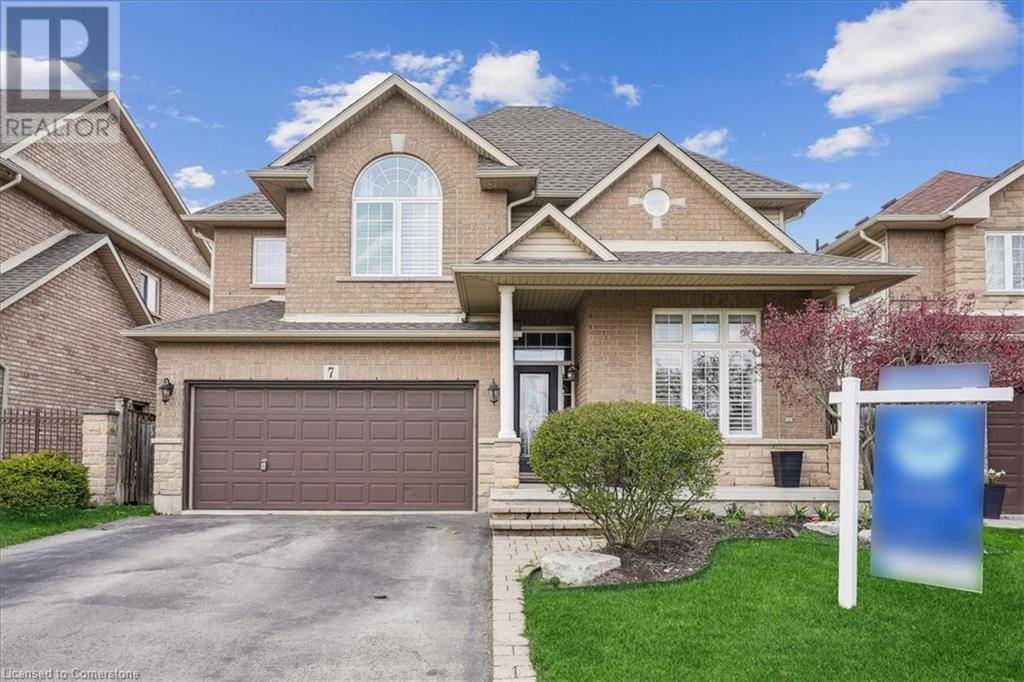 Property at 7 BOCELLI Crescent image 2