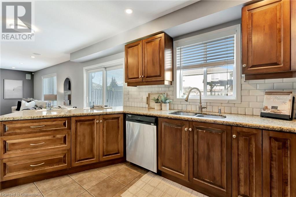 7 Bocelli Crescent, Hamilton, Ontario  L0R 1P0 - Photo 20 - 40701674