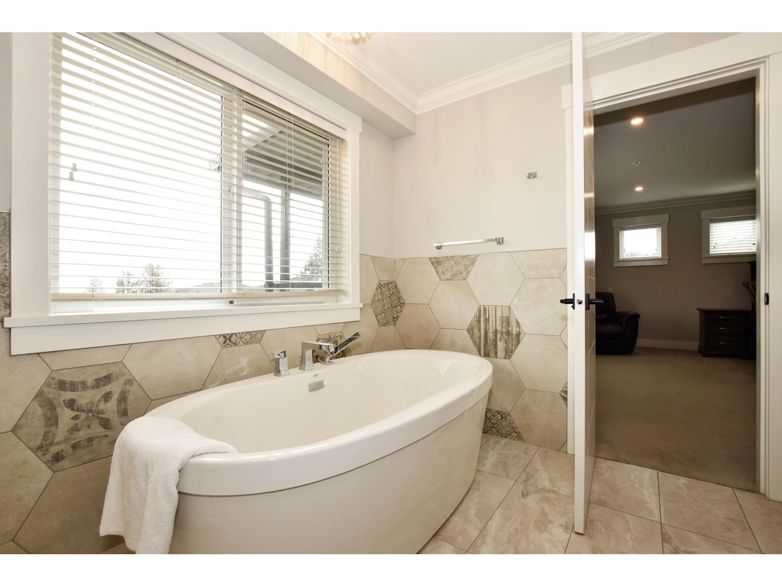 35262 Ewert Avenue, Mission, British Columbia  V2V 6S6 - Photo 20 - R2998280