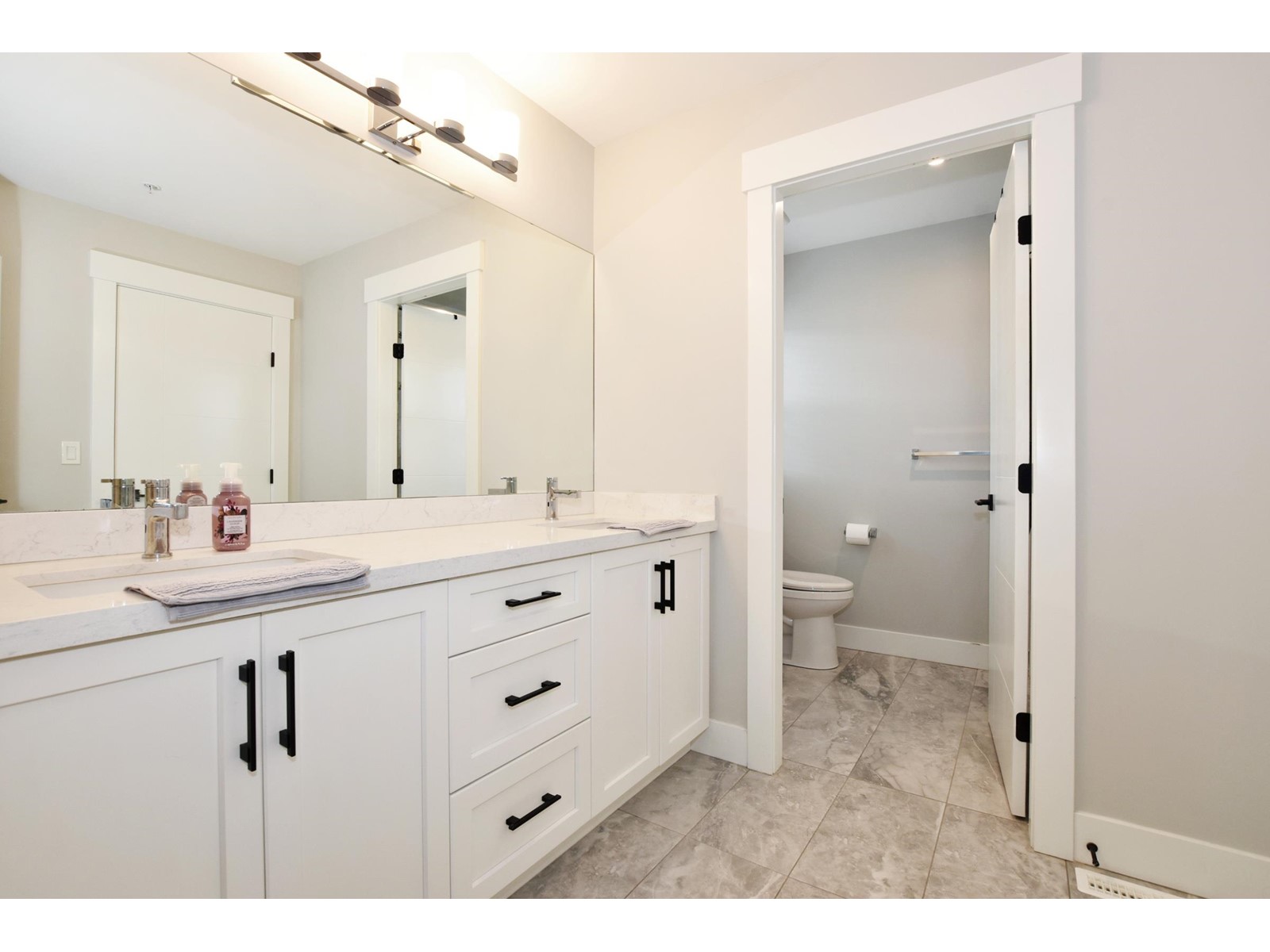 35262 Ewert Avenue, Mission, British Columbia  V2V 6S6 - Photo 25 - R2998280