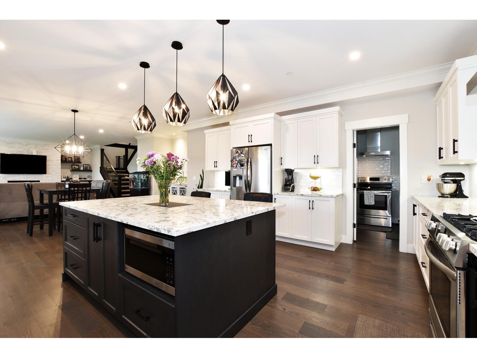 Property at 35262 EWERT AVENUE image 4